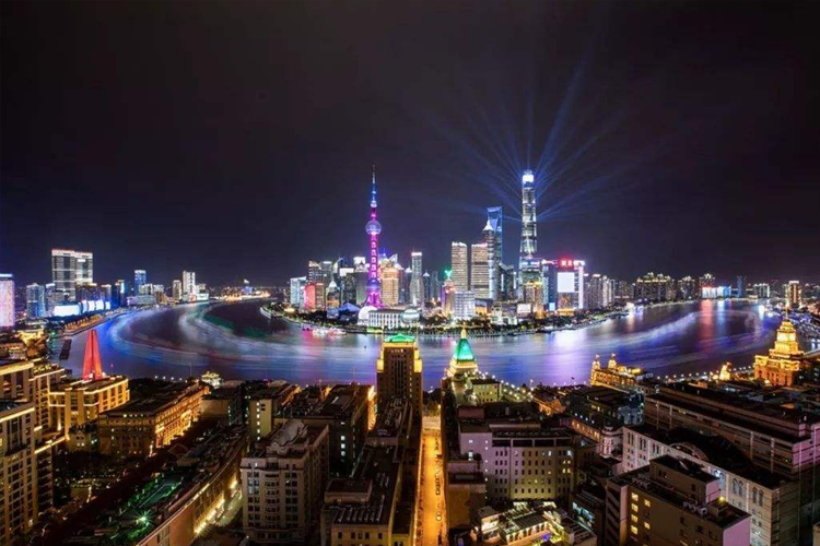 上海外灘燈光升級喜迎進(jìn)博會