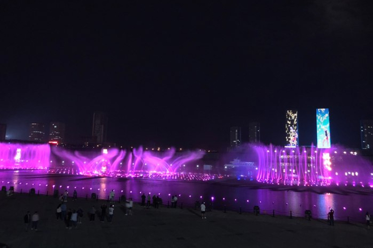 康巴什音樂噴泉燈光秀