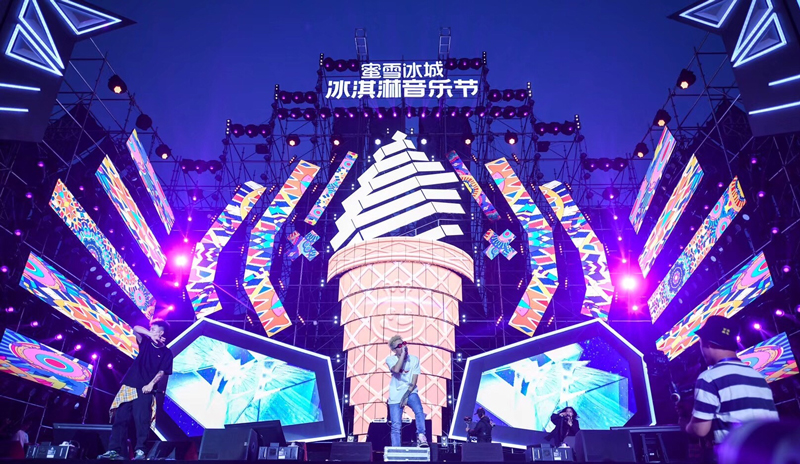以音樂(lè)為基礎(chǔ)，晚會(huì)舞臺(tái)燈光設(shè)計(jì)技巧